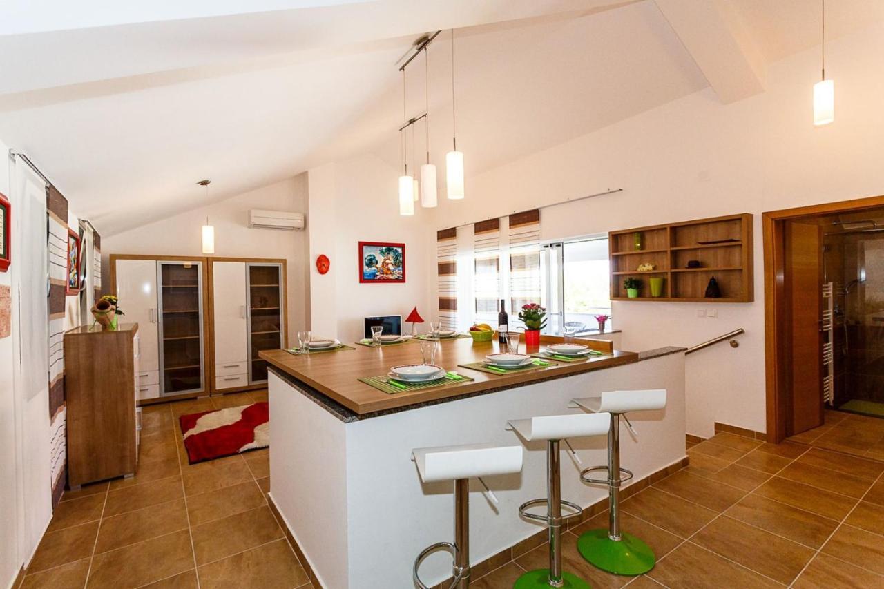 Apartment Adria 3 Malinska Εξωτερικό φωτογραφία