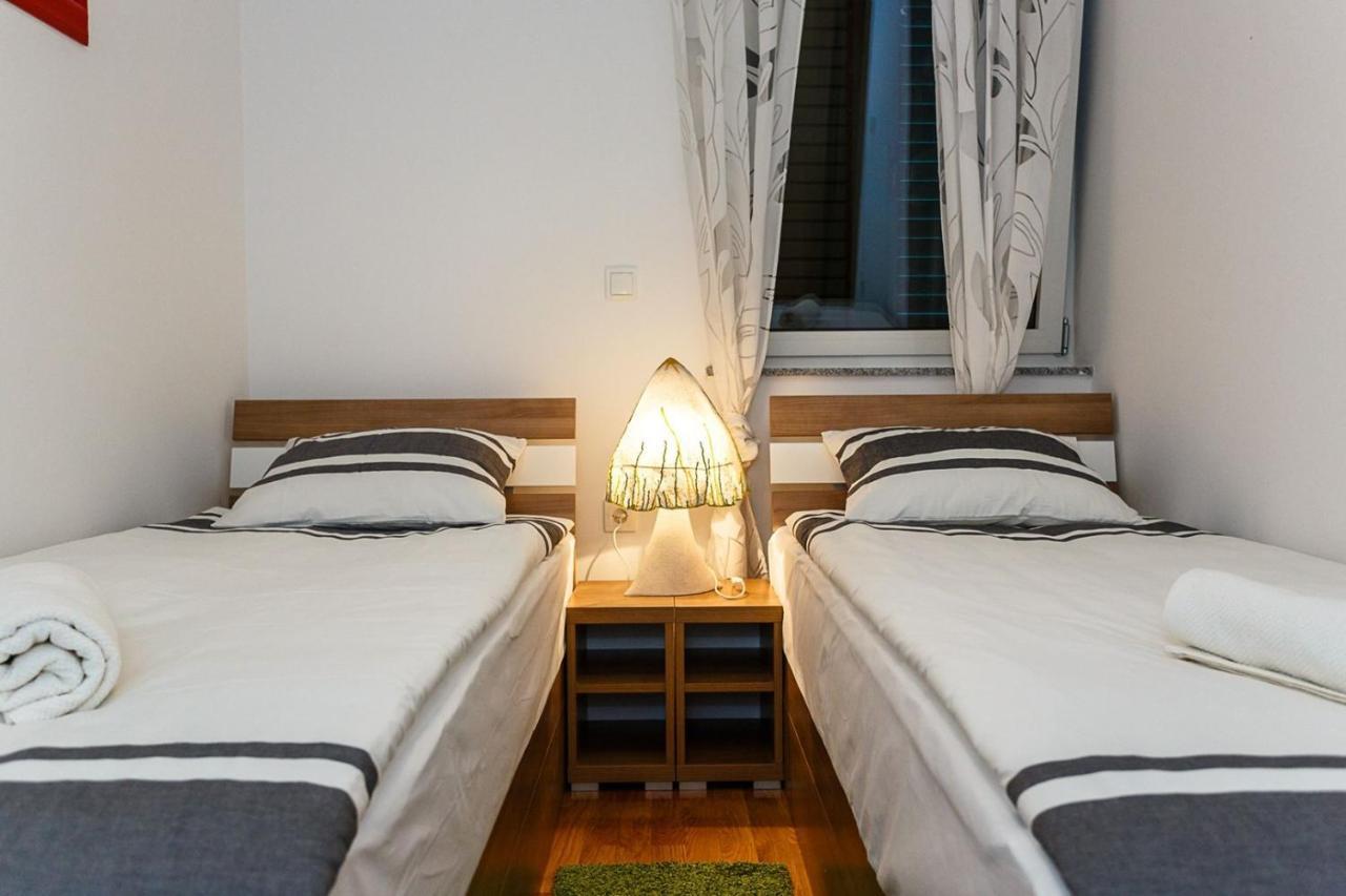 Apartment Adria 3 Malinska Εξωτερικό φωτογραφία